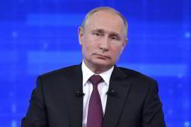 Президент Владимир Путин заявил о необходимости оперативных результатов по мусорной реформе