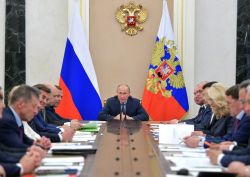 Не чужая доля: президент потребовал снять с граждан строительные риски