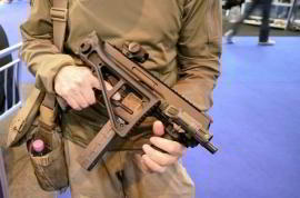 APC-9: пистолет-пулемёт старых добрых традиций