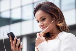 Туристам в Дубае будут раздавать SIM-карты