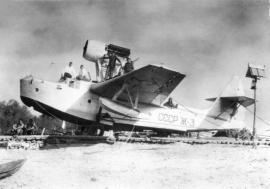 Боевые самолеты: гидросамолет МБР-2, «амбарчик» Бериева