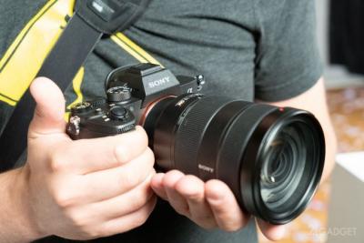 Sony A7R IV &mdash; первая полнокадровая беззеркалка с сенсором на 61 Мп (9 фото)