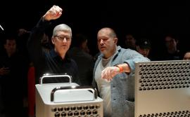 Глава Apple назвал абсурдной статью WSJ о недовольстве Джони Айва