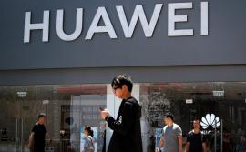 Белый дом отсрочил выдачу лицензий для возобновления работы с Huawei