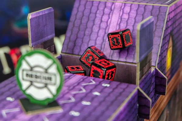 &laquo;Шёпот за стеной&raquo; &ndash; яркая современная настольная игра